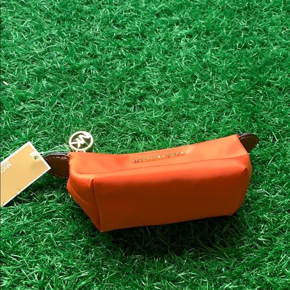 MICHAEL KORS TRAVEL XS POUCH TANGERINE - Picture 8 of 16